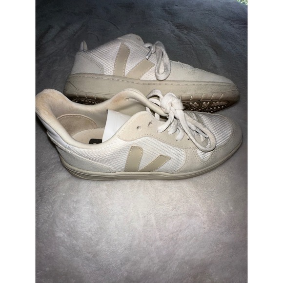 Veja Shoes - Veja Women's Sneakers Size 38 Cream White Casual Shoes